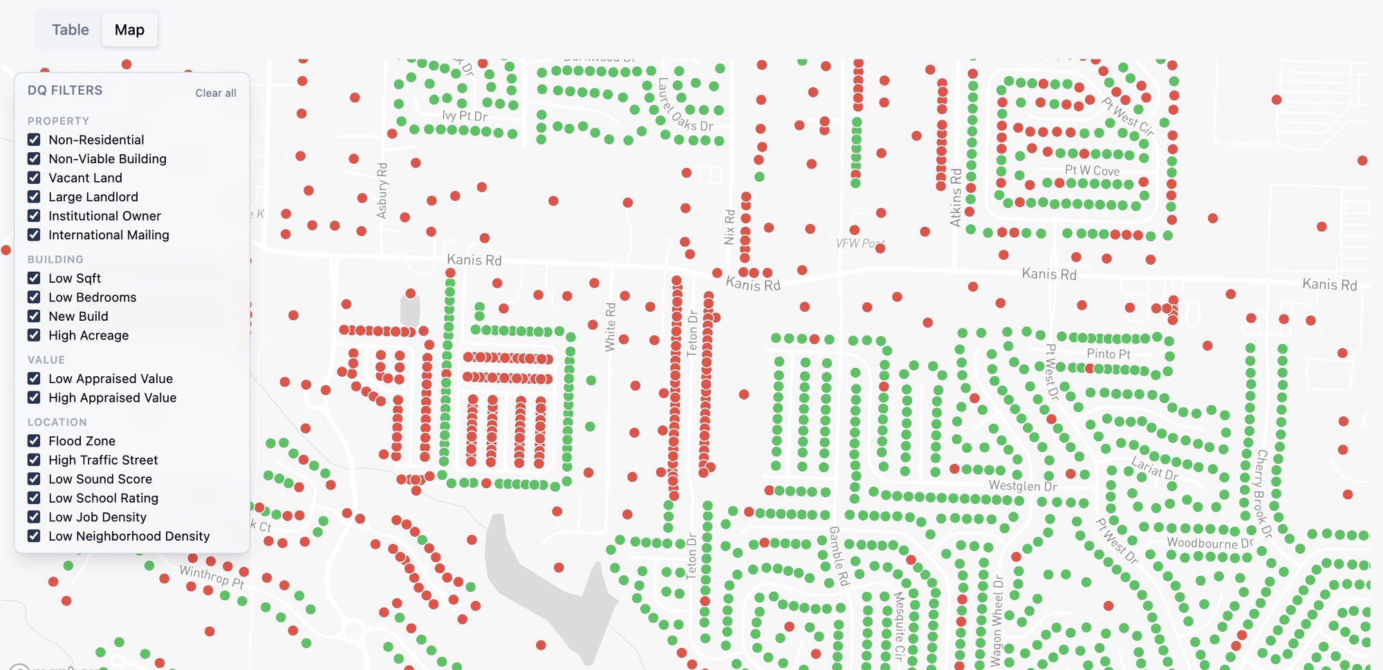 Parcel targeting map: parcels that pass the filters in green, disqualified parcels in red